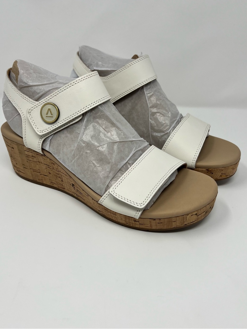 ABEO Oasis Strap Cuban Sand Leather Wedge Sandals Size 6 Narrow Neutral NWB